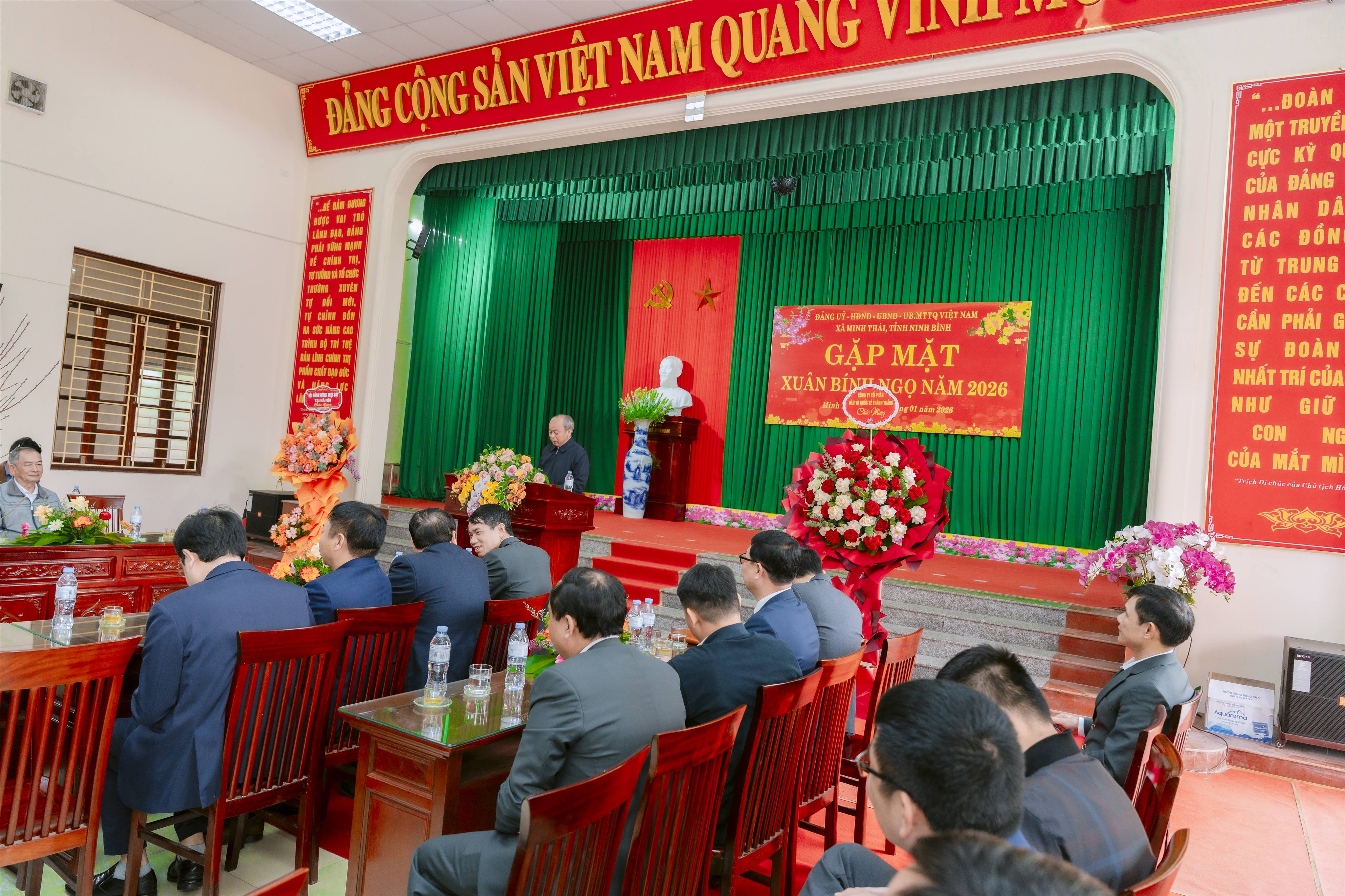 anh tin bai